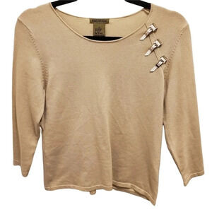 🎉HP🎉Escapade Women's Buckle Top